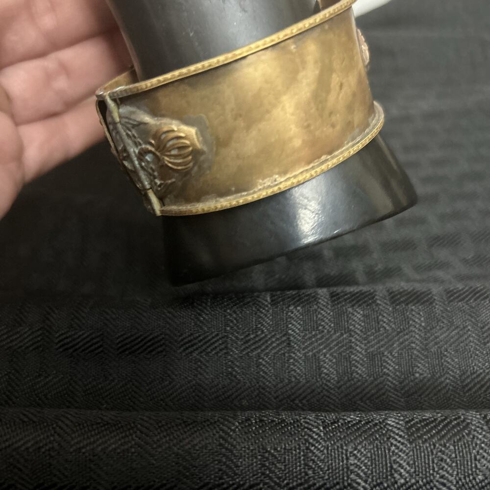 Vintage Wide Brass Tribal Ethnic Arm Cuff Bangle Bracelet Black Stone Cabochon - Picture 5 of 8